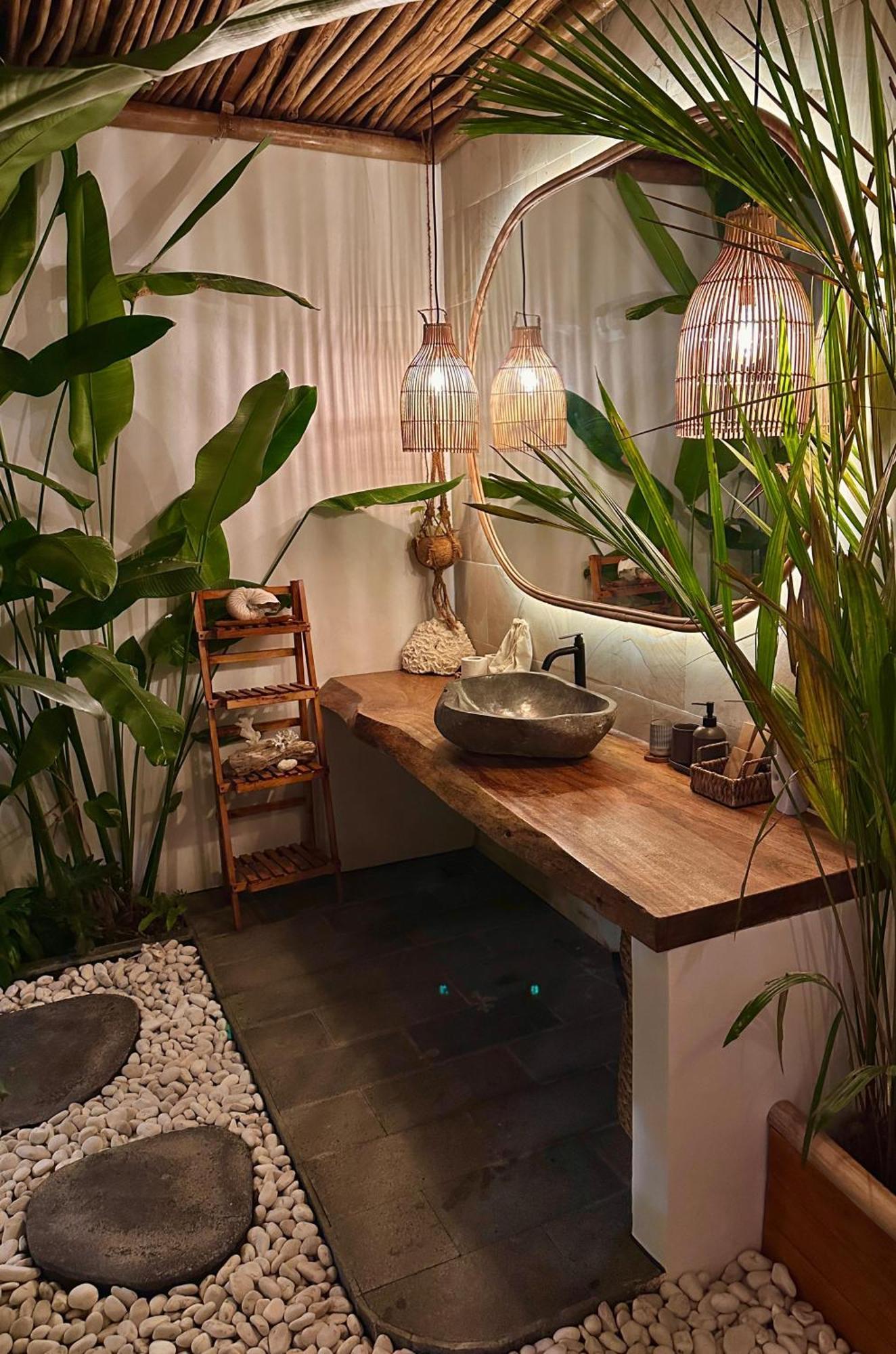 Beachfront Luxury Dome Villas - Gamat Bay Resort Nusa Penida Exterior foto
