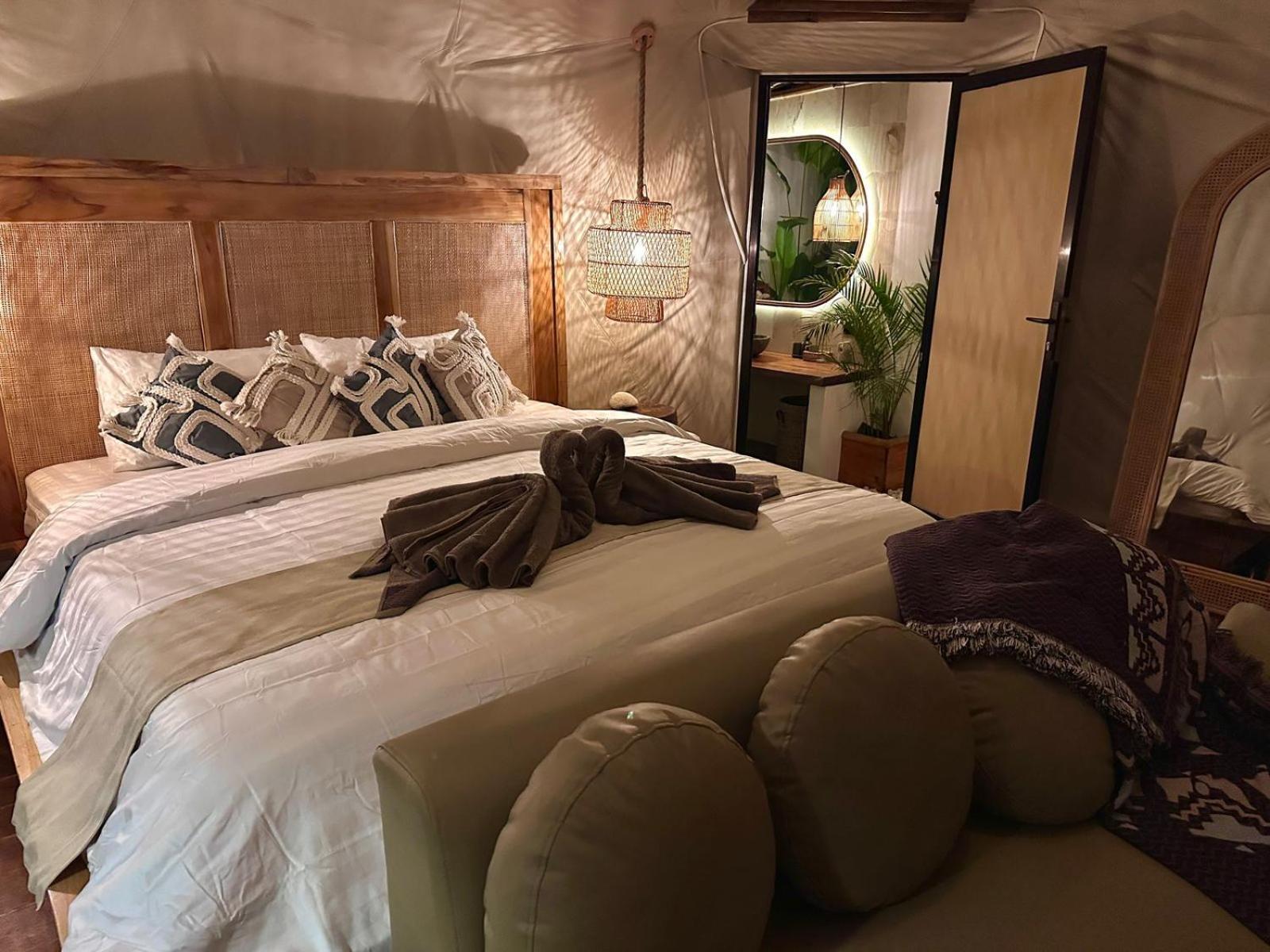 Beachfront Luxury Dome Villas - Gamat Bay Resort Nusa Penida Exterior foto